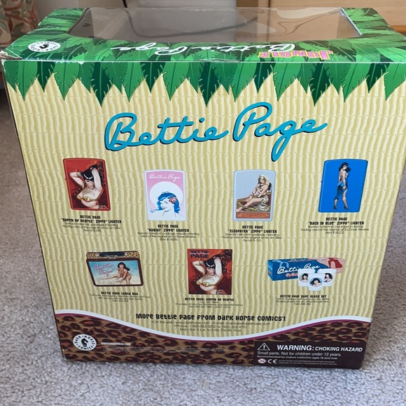 Jungle Bettie Page collectible figure - Picture 2 of 3